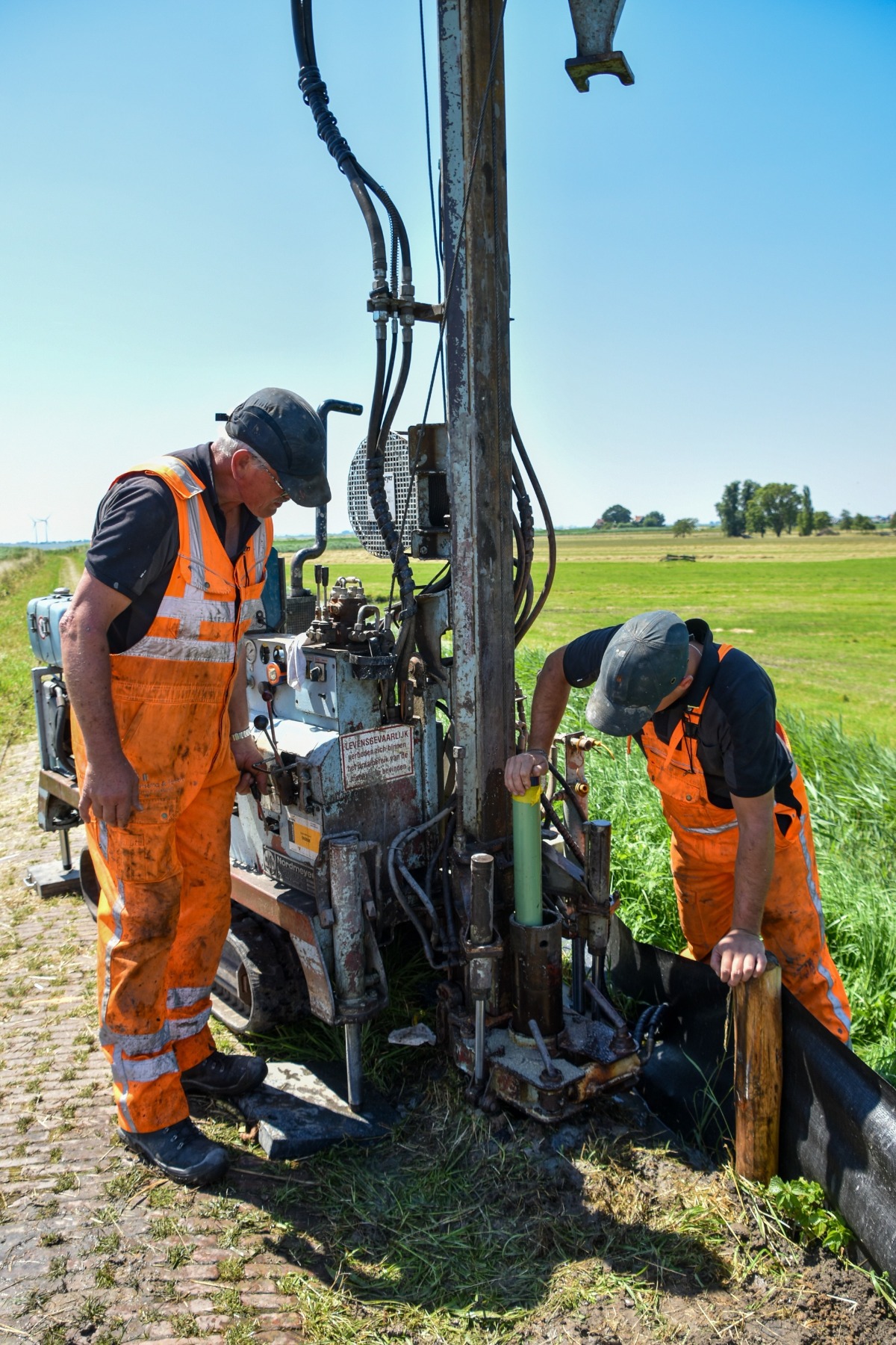 Dijkversterking Marken monitoring Wiertsema & Partners